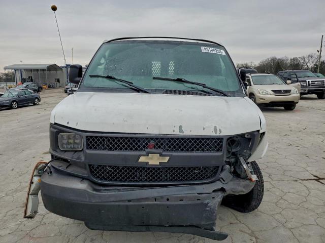 Chevrolet Express Image 10
