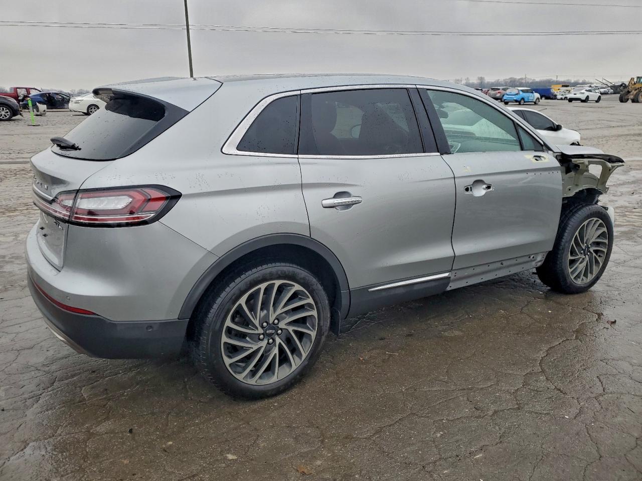 Lincoln Nautilus Reserve Image 7