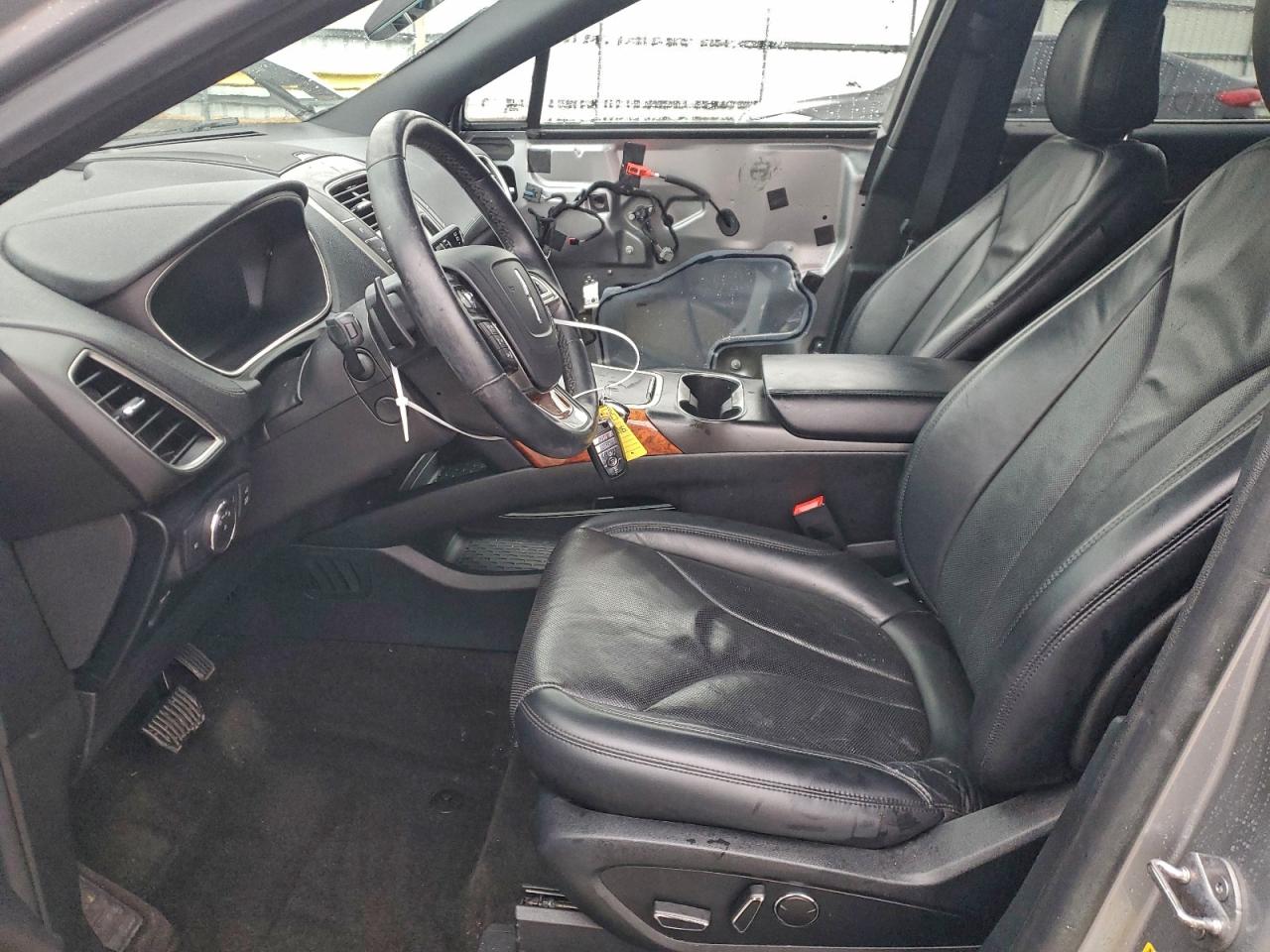 Lincoln Nautilus Reserve Image 3