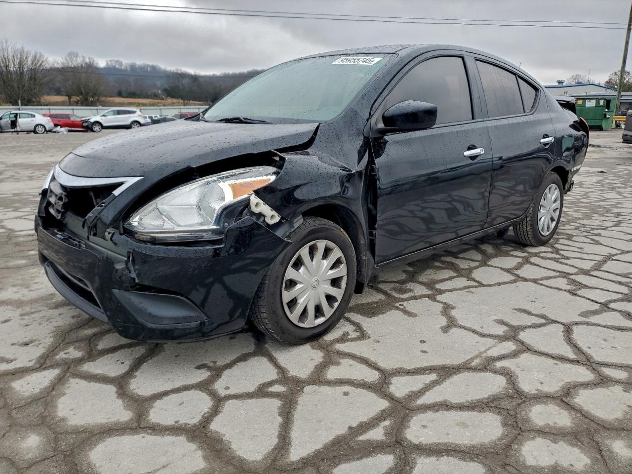 Nissan Versa S Image 1