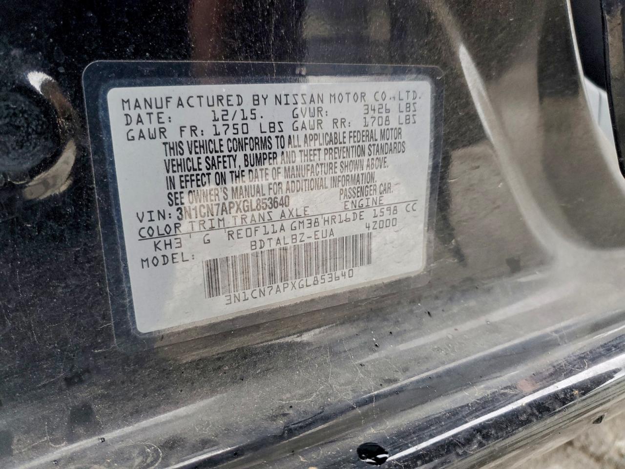 Nissan Versa S Image 12