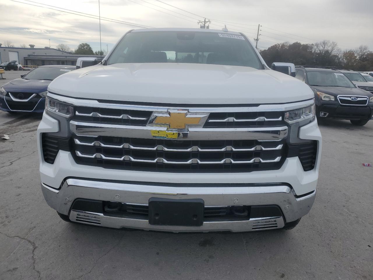 Chevrolet Silverado K1500 Ltz Image 4