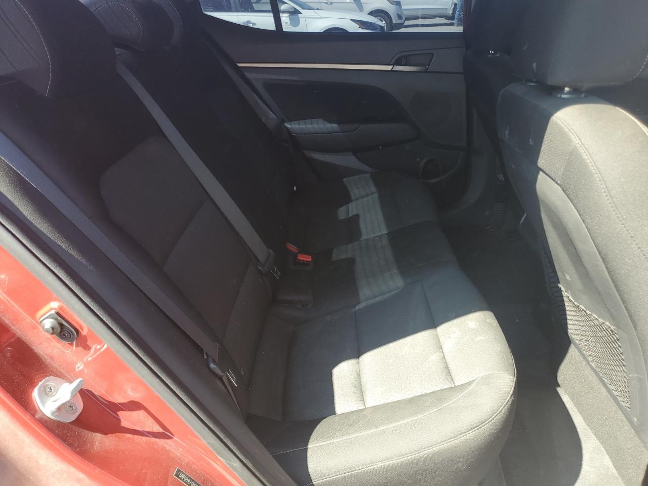 Hyundai ELANTRA Se Image 11