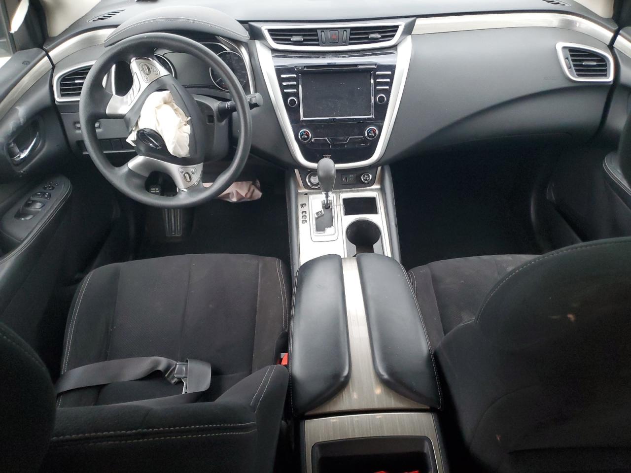 Nissan Murano S Image 6
