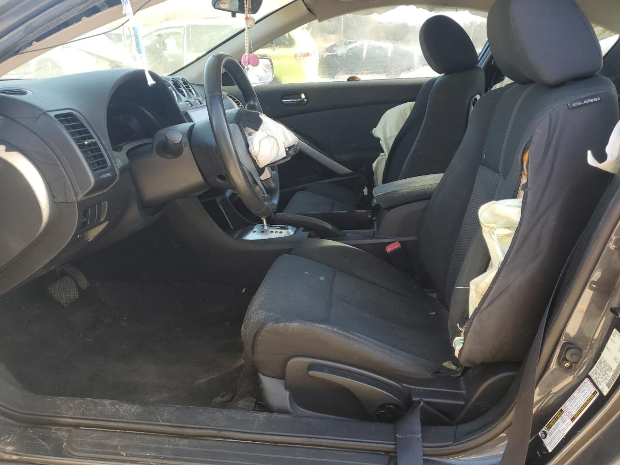 Nissan Altima 2.5s Image 8