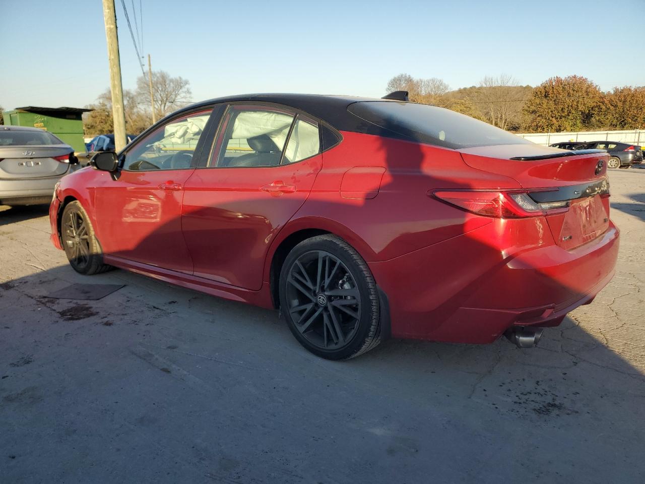 Toyota Camry Xse Image 3