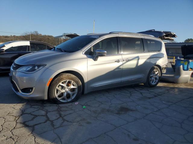  Salvage Chrysler Pacifica