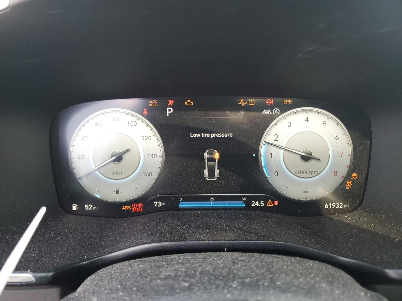 Hyundai SANTA FE Sel Premium Image 9