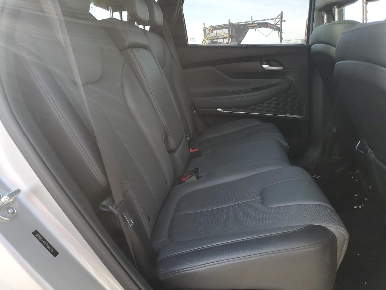 Hyundai SANTA FE Sel Premium Image 12