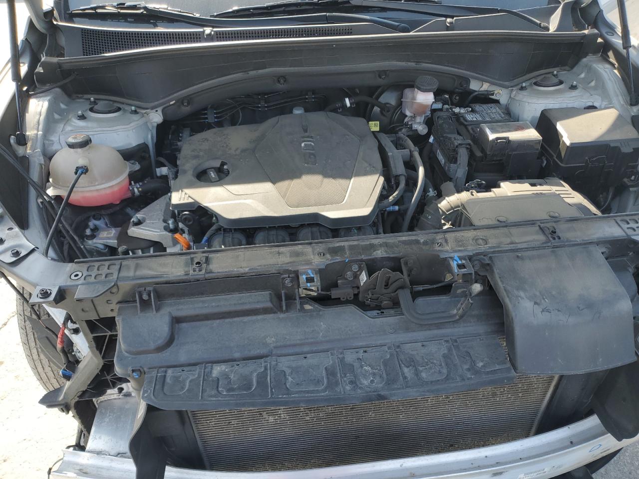 Hyundai SANTA FE Sel Premium Image 10