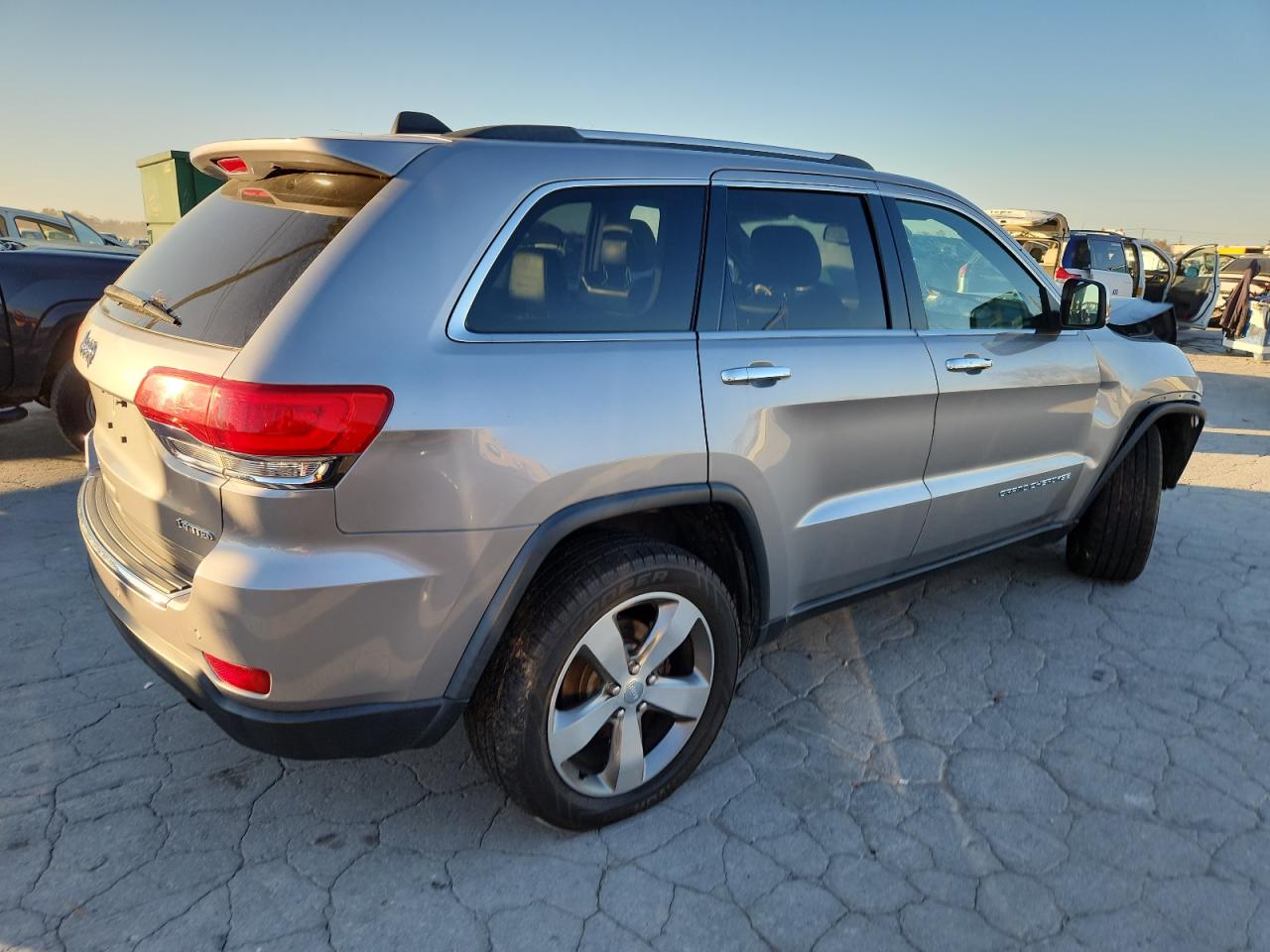 Jeep Grand Cherokee Limited Image 3