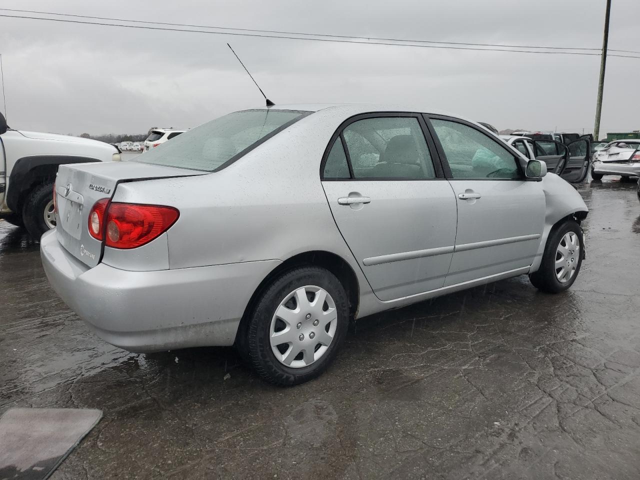 Toyota Corolla Ce Image 2