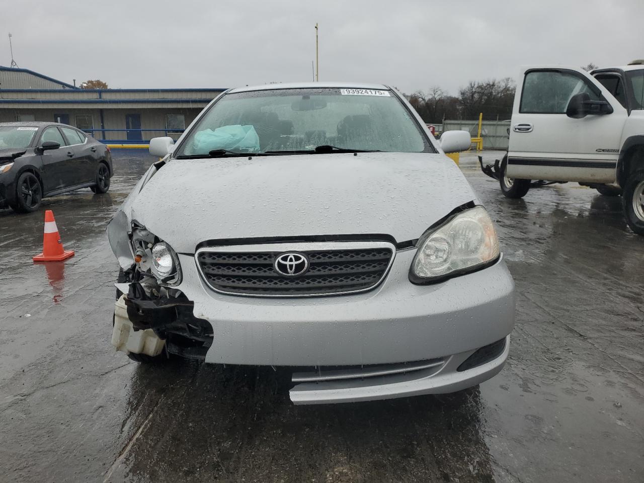 Toyota Corolla Ce Image 5