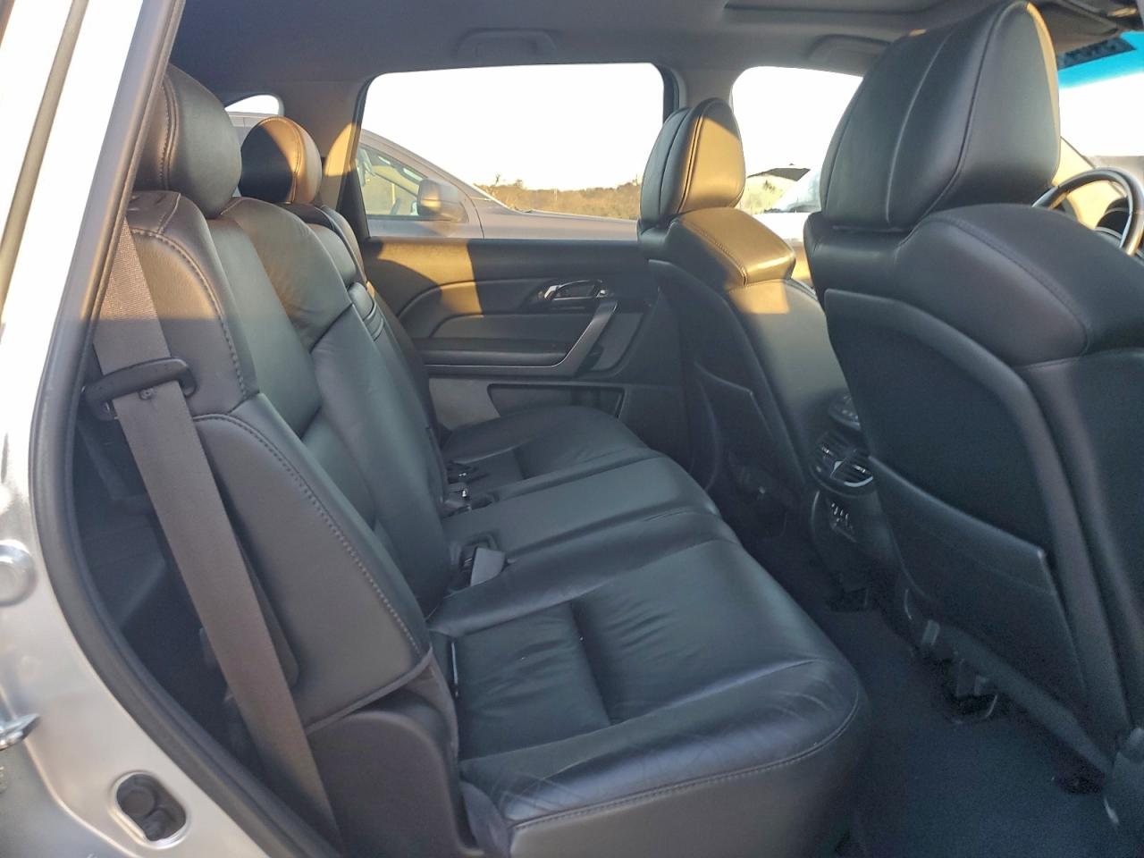 Acura MDX Technology Image 4