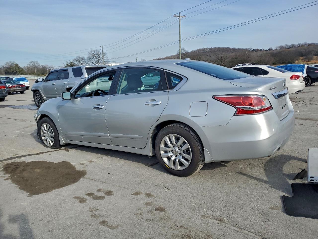 Nissan Altima 2.5 Image 4