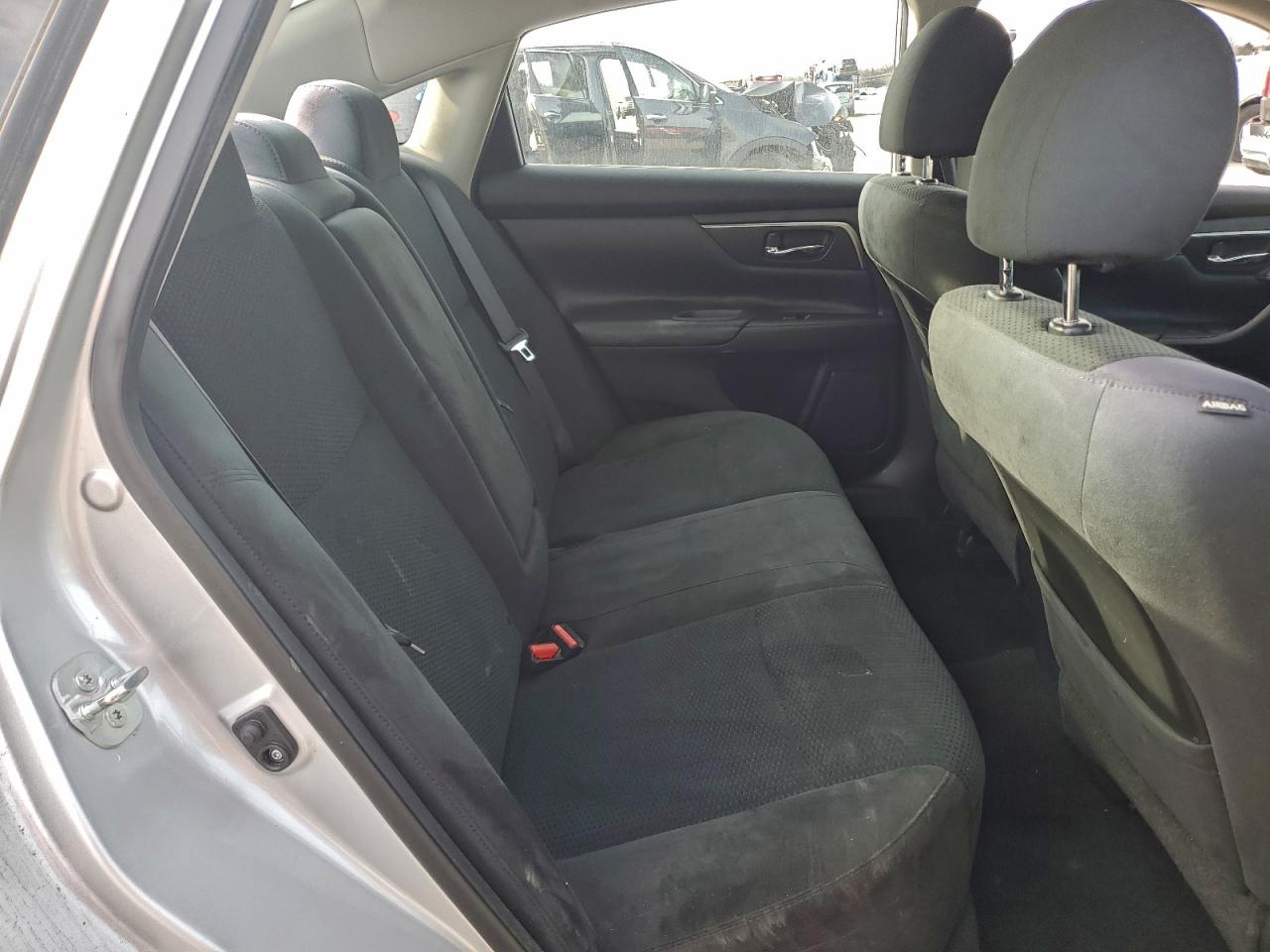 Nissan Altima 2.5 Image 10