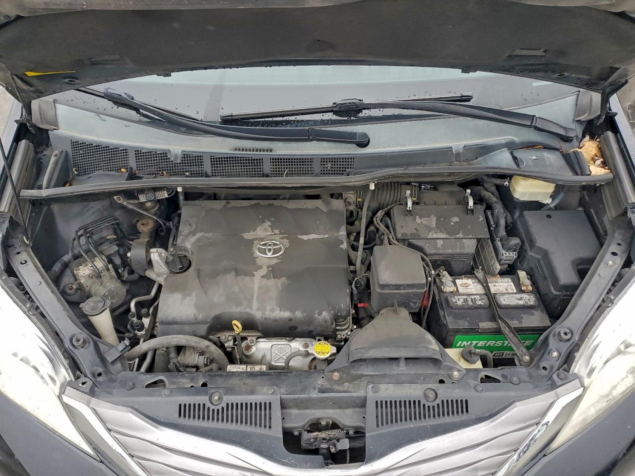 Toyota Sienna Xle Image 11