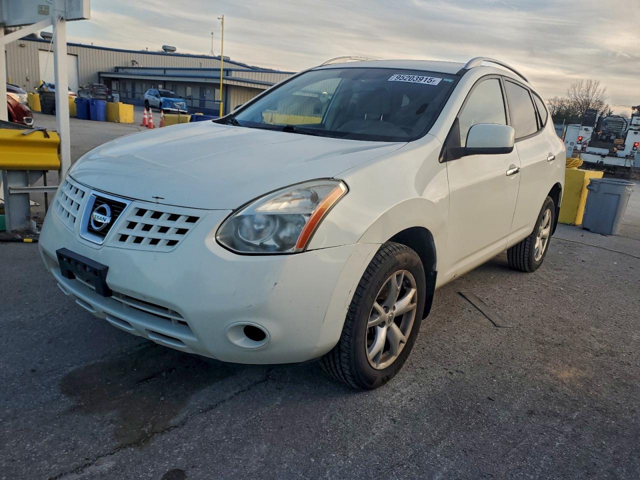 Nissan Rogue S Image 1