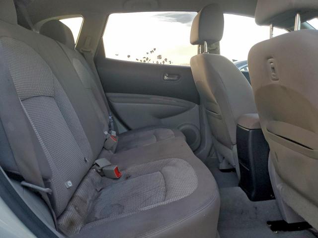 Nissan Rogue S Image 11