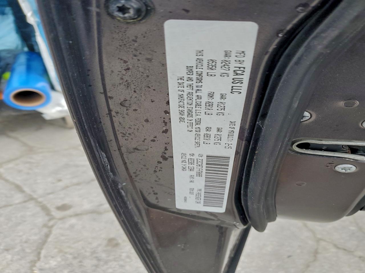 Chrysler 300 S Image 7