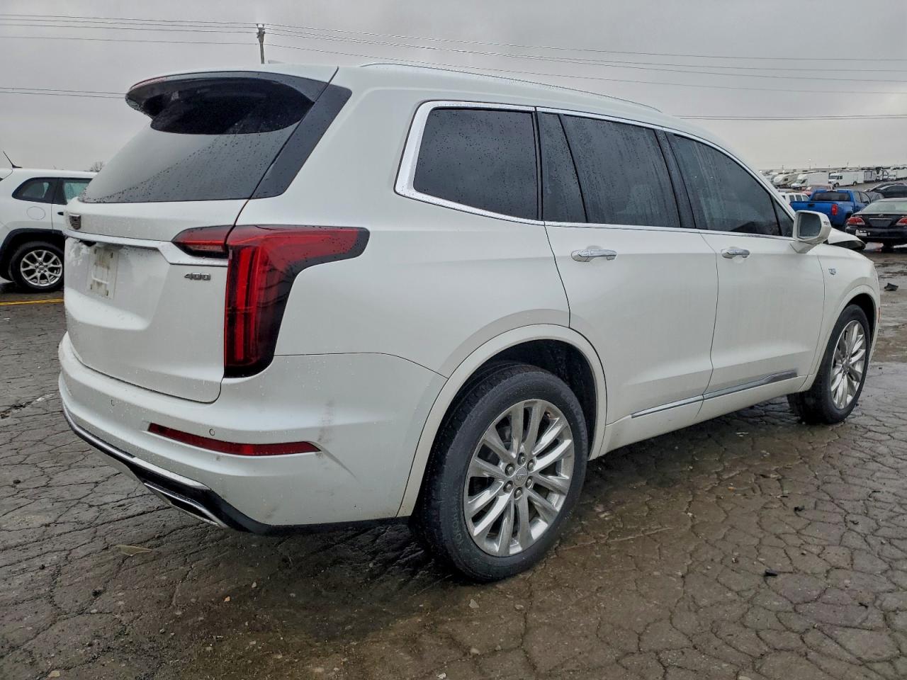 Cadillac XT6 Premium Luxury Image 14