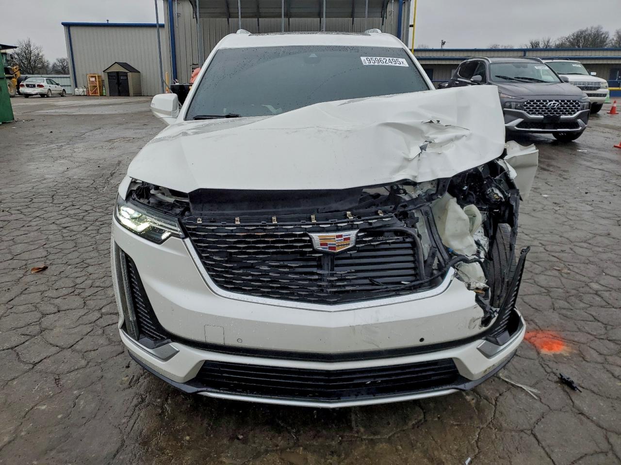 Cadillac XT6 Premium Luxury Image 2