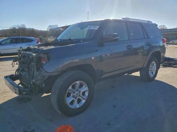  Salvage Toyota 4Runner