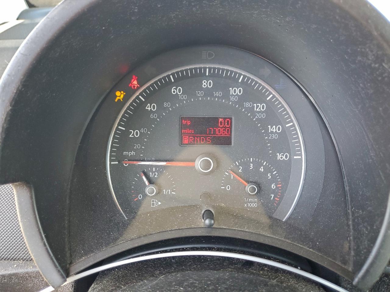 Volkswagen Beetle Convertible Option Package 1 Image 6