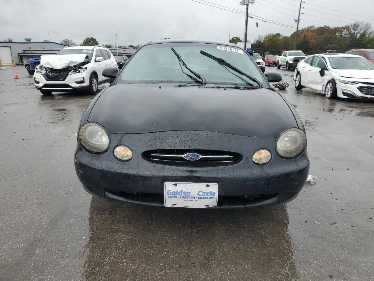 Ford Taurus Se Image 5