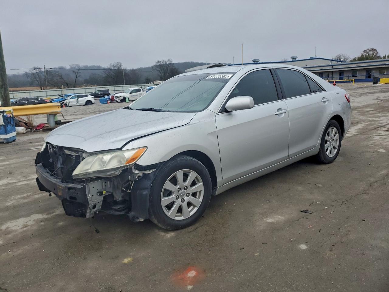 Toyota Camry Base Image 1