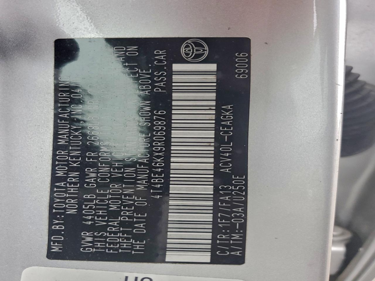 Toyota Camry Base Image 9