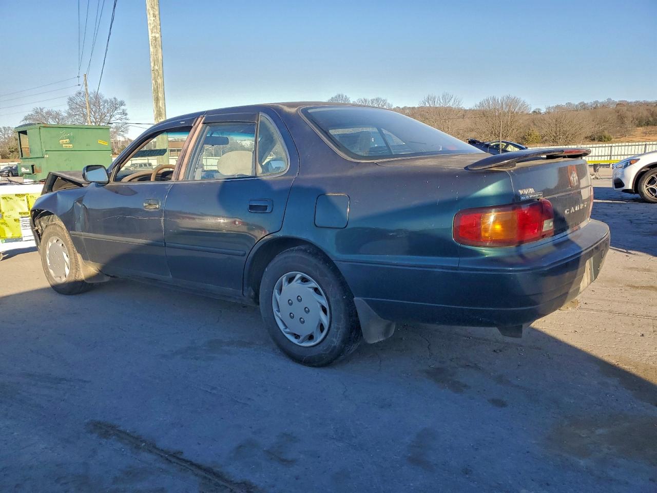 Toyota Camry Dx Image 3