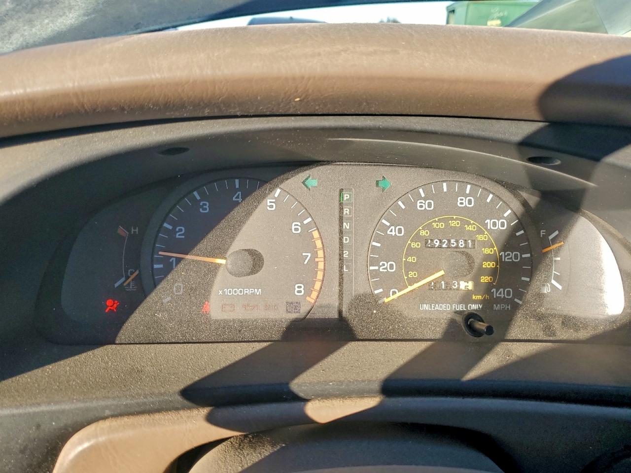 Toyota Camry Dx Image 8