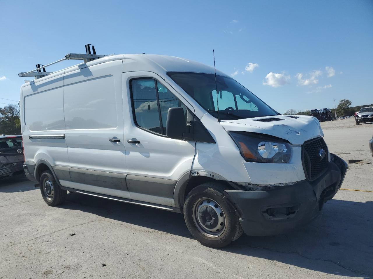 Ford Transit T-250 Image 3