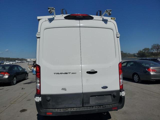 Ford Transit T-250 Image 7