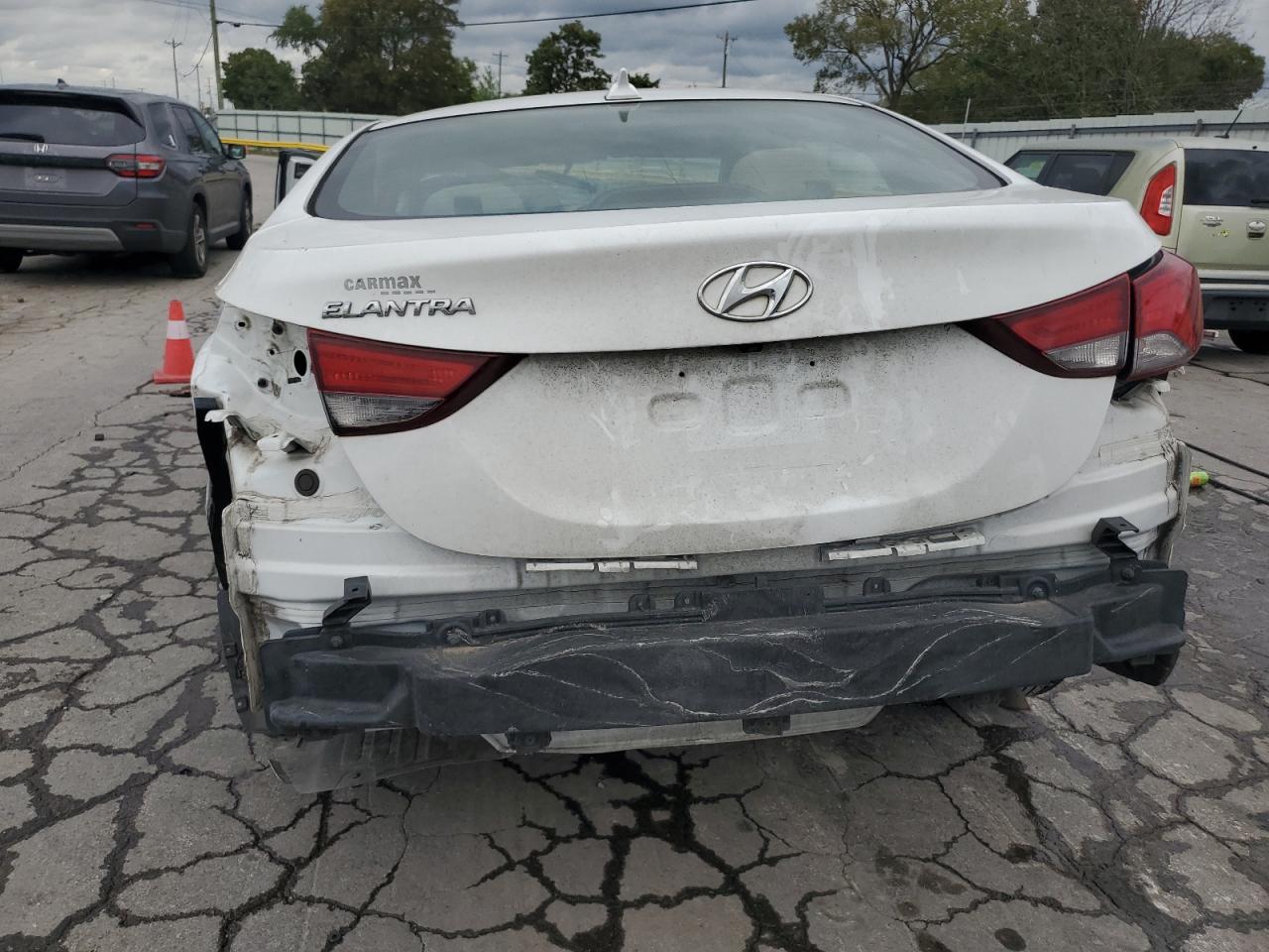 Hyundai ELANTRA Se Image 6