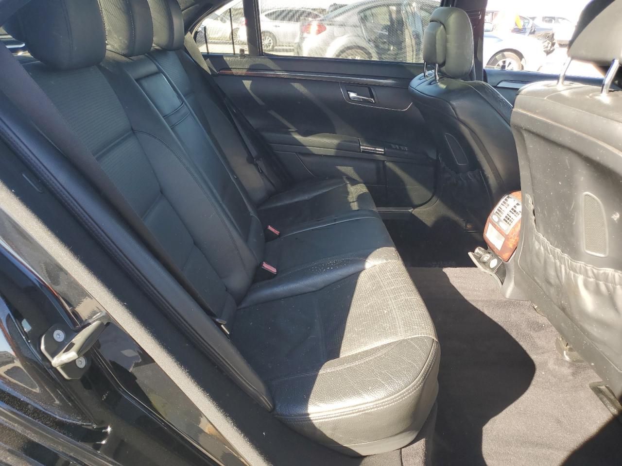 Mercedes-Benz S-Class 63 Amg Image 10