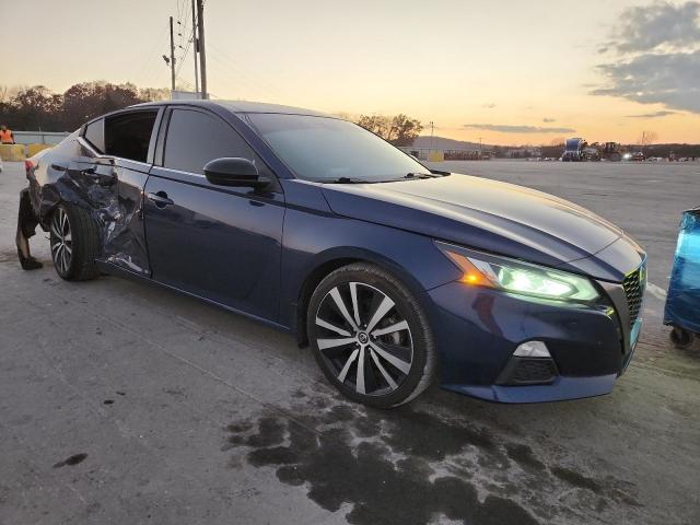 Nissan Altima Sr Image 11