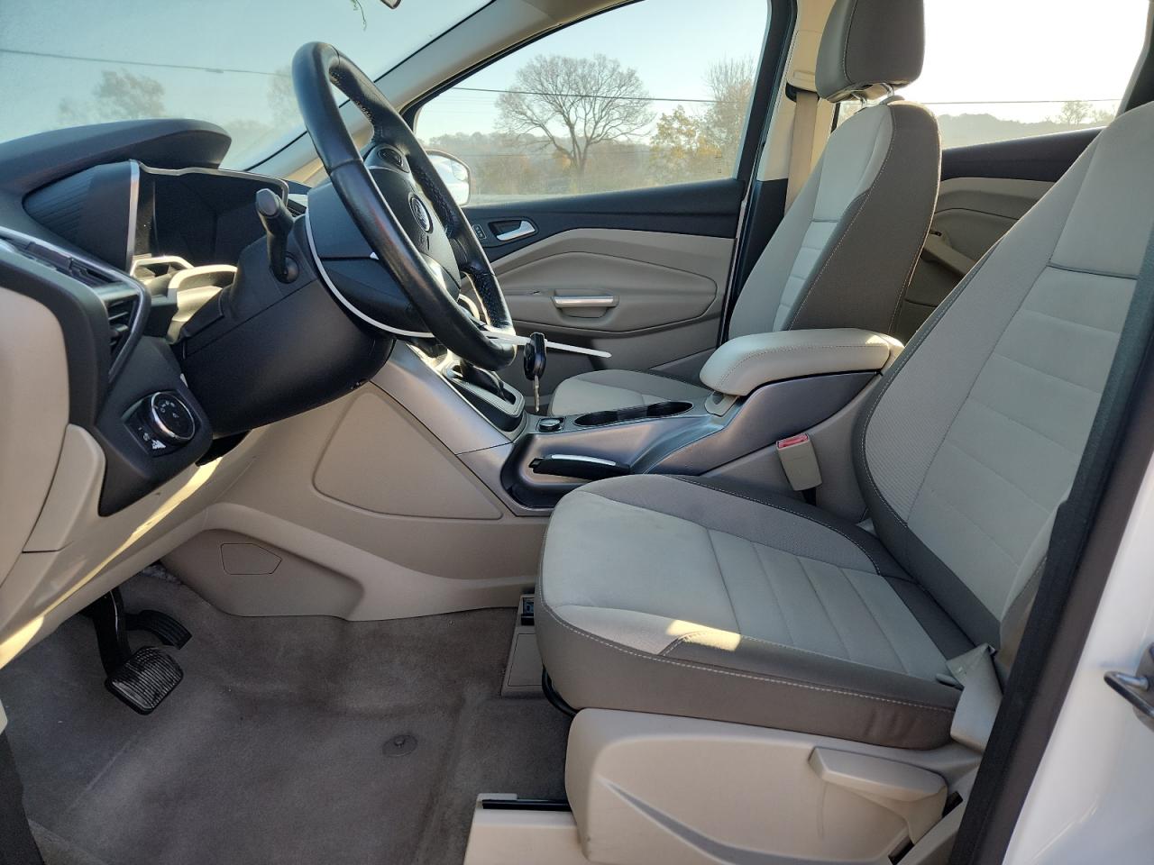 Ford Cmax Se Image 10