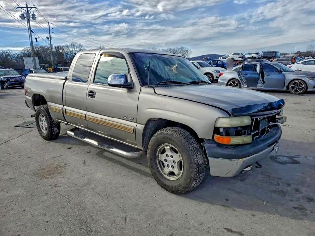 Chevrolet Silverado K1500 Image 5