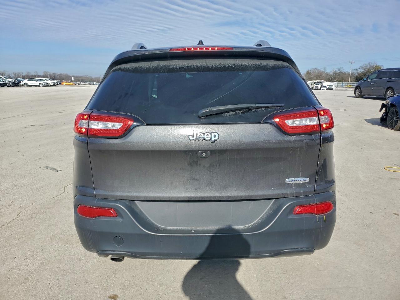 Jeep Grand Cherokee Latitude Image 6