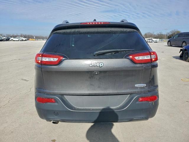 Jeep Grand Cherokee Latitude Image 6