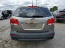 Kia Sorento Base Image 12
