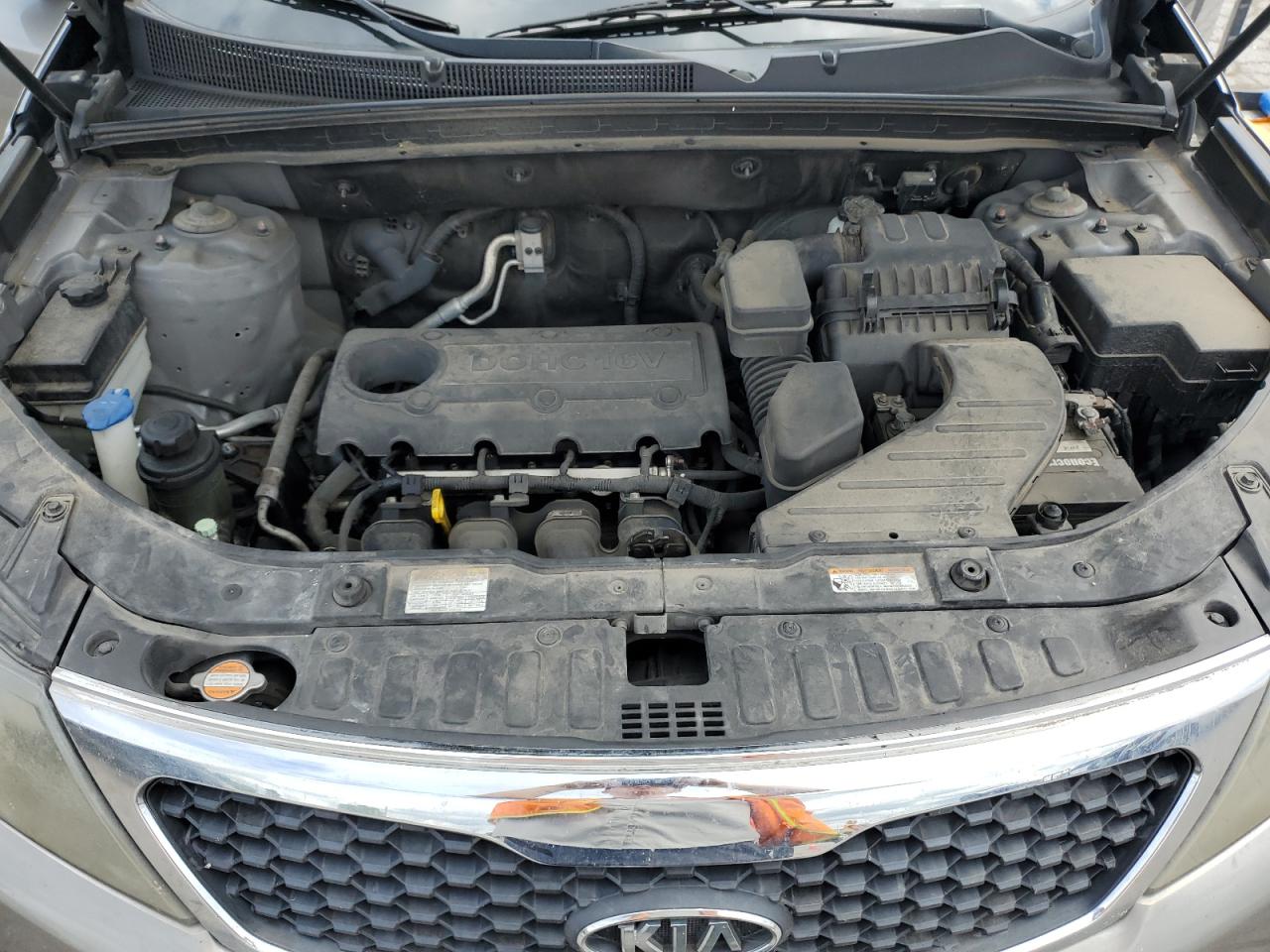 Kia Sorento Base Image 9