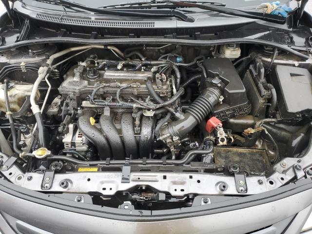 Toyota Corolla Base Image 11