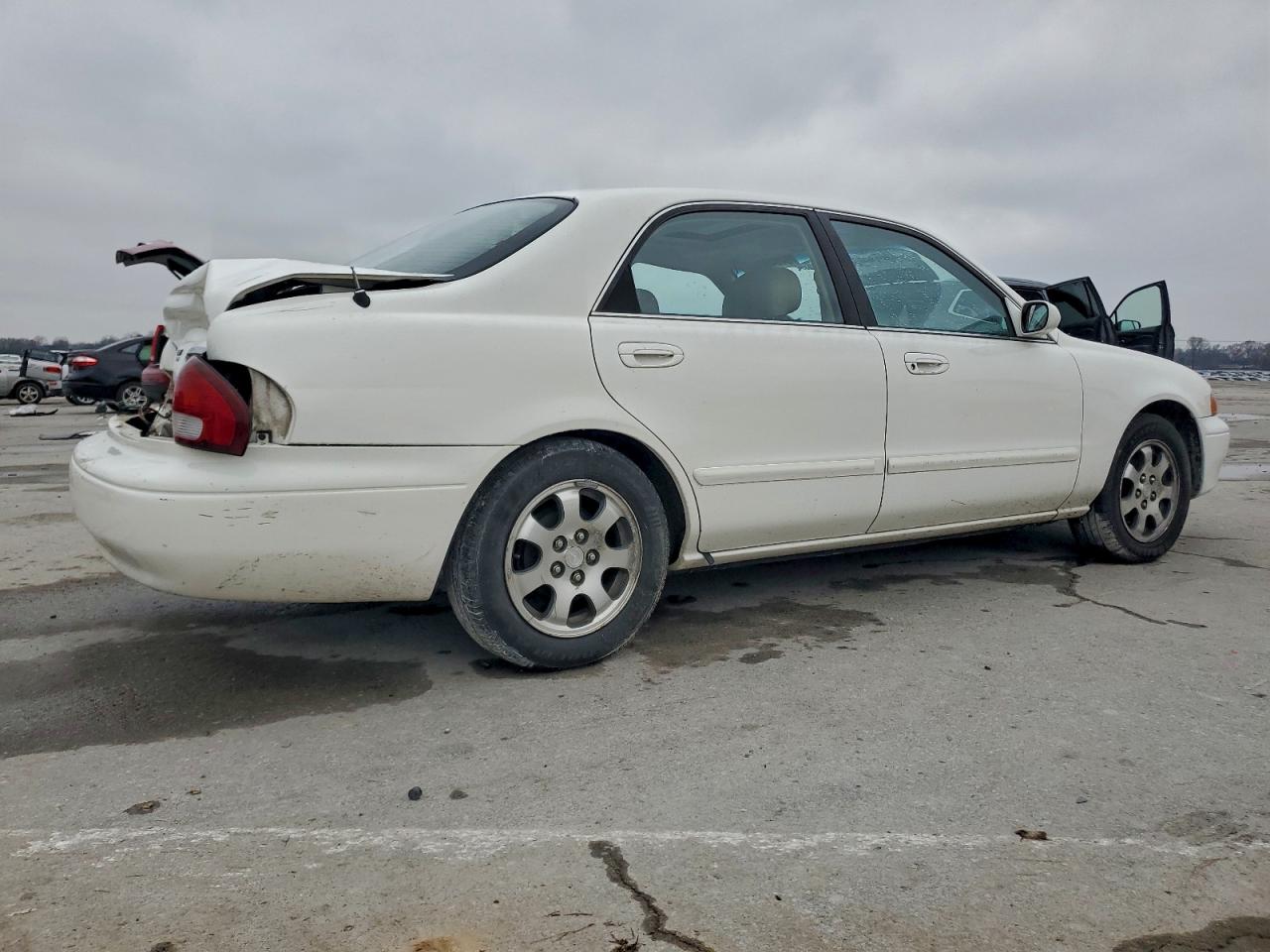 Mazda 626 Es Image 9