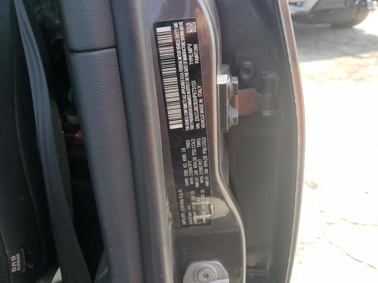 Jeep Renegade Trailhawk Image 10