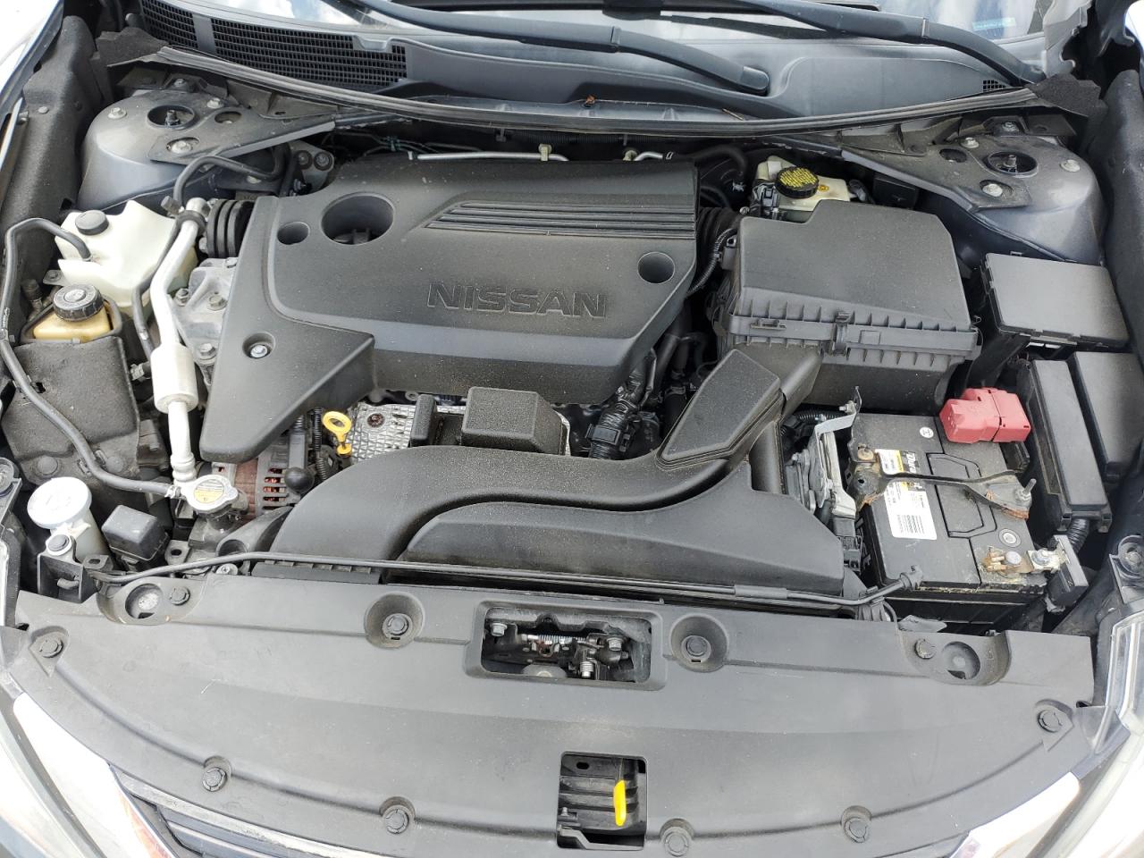 Nissan Altima 2.5 Image 11