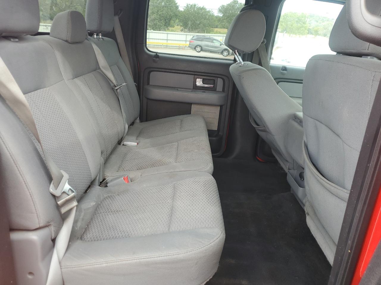 Ford F-150 Supercrew Image 10