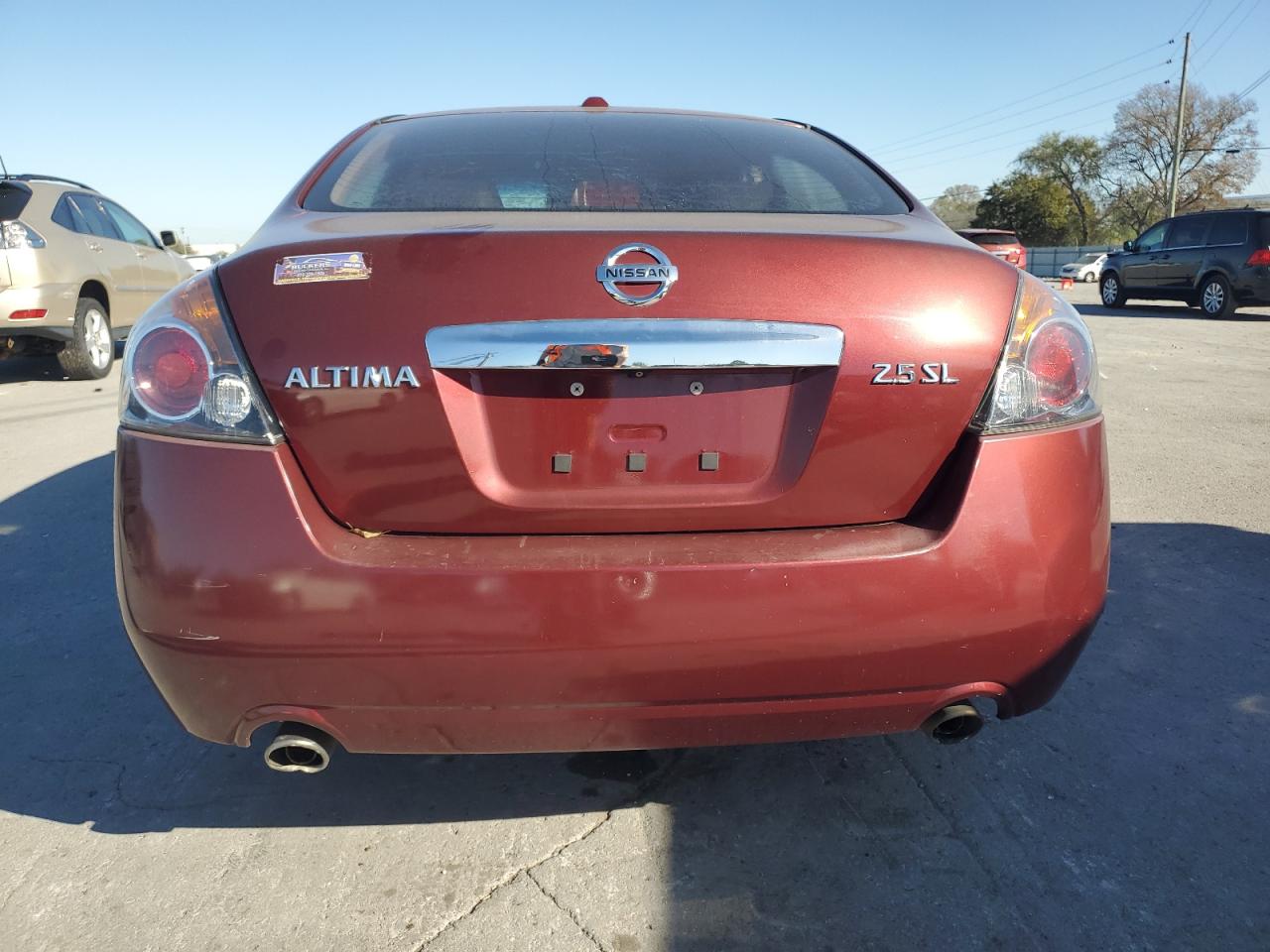 Nissan Altima Base Image 6
